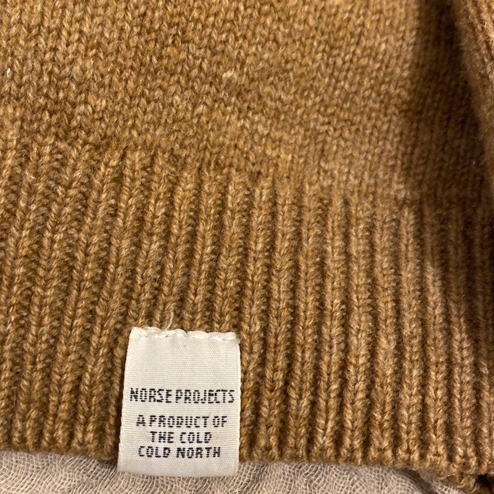 Norse Projects Brown Crewneck Wool Sweater with Red Trim. Size XS - Picture 4 of 8